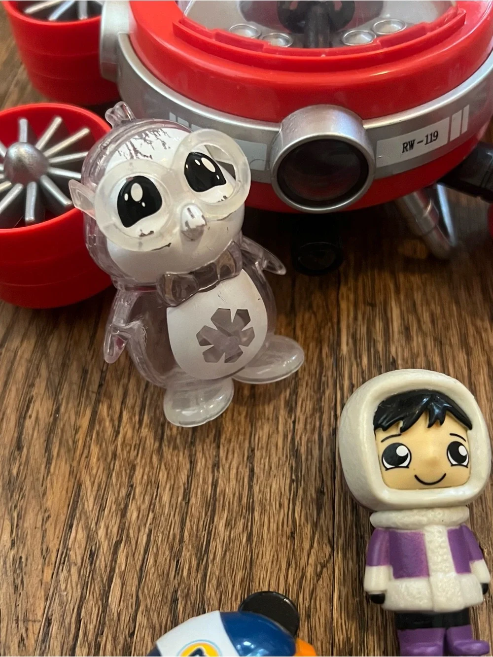 Ryan’s World Collection Rare Space Ship Firefighter Eskimo Pec Combo Gil